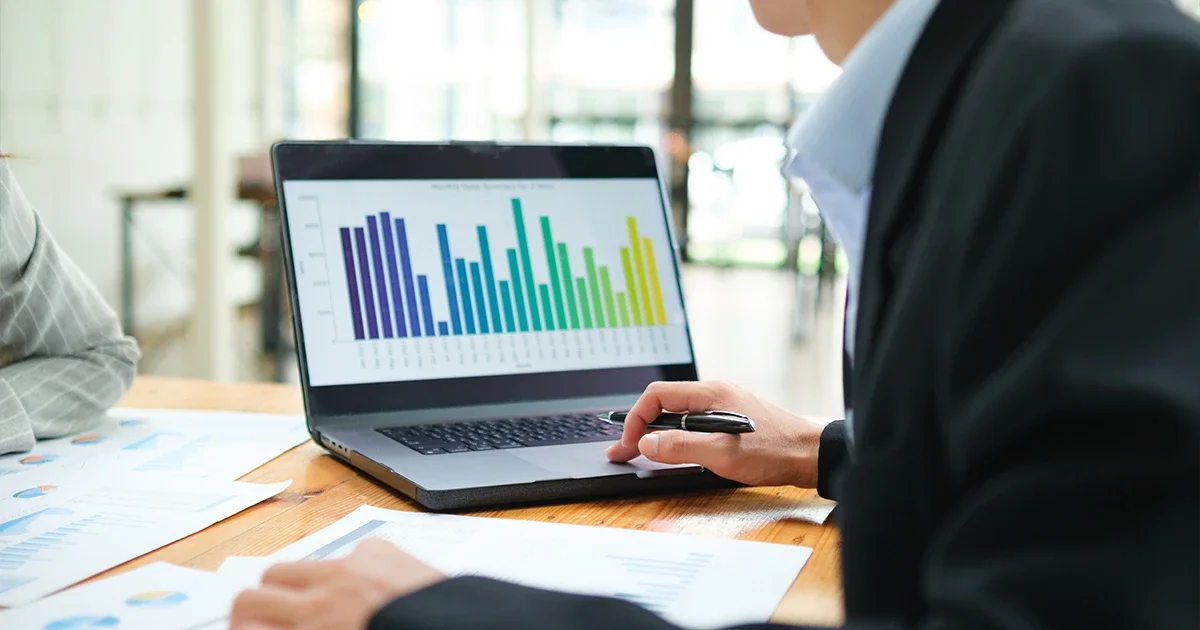 How to Evaluate Business Performance: A Complete Guide